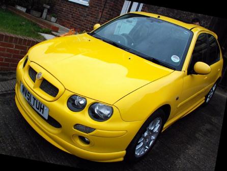 Used MG ZR Please note that there is small dent and some minor scratches on
