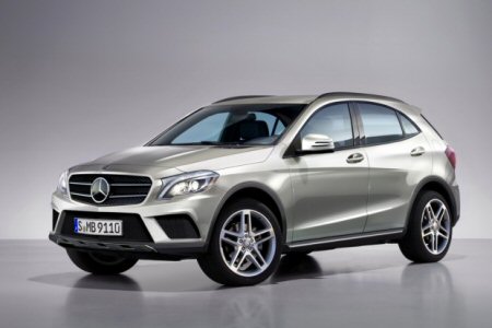 2014 Mercedes Benz GLA preview