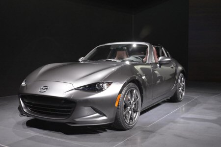 Close look - 2017 Mazda MX 5                                                                                                                                                                                                                              