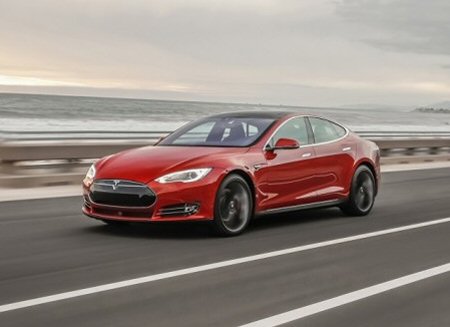 Tesla Model S P90D                                                                                                                                                                                                                                        